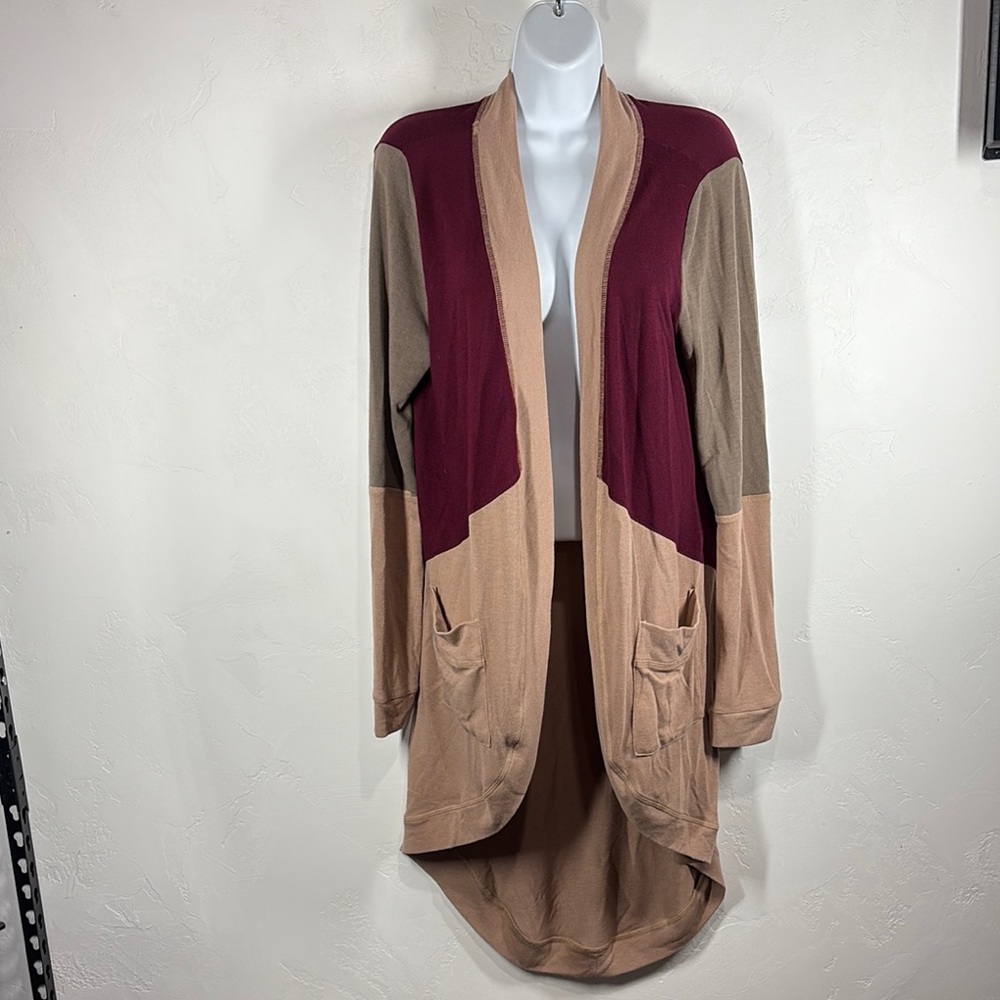 NWT Very J Colorblock Open Front Cardigan size medium